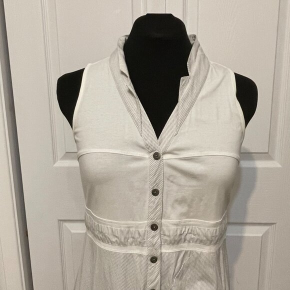 Dzhavael Couture, french design, white bubble hem sleeveless dress. Size L - Picture 3 of 9